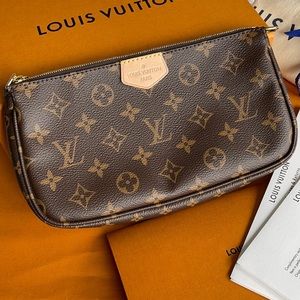 💕MULTI POCHETTE LARGE POCHETTE Only💕